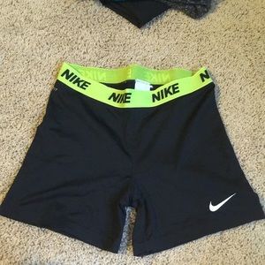 Nike spandex